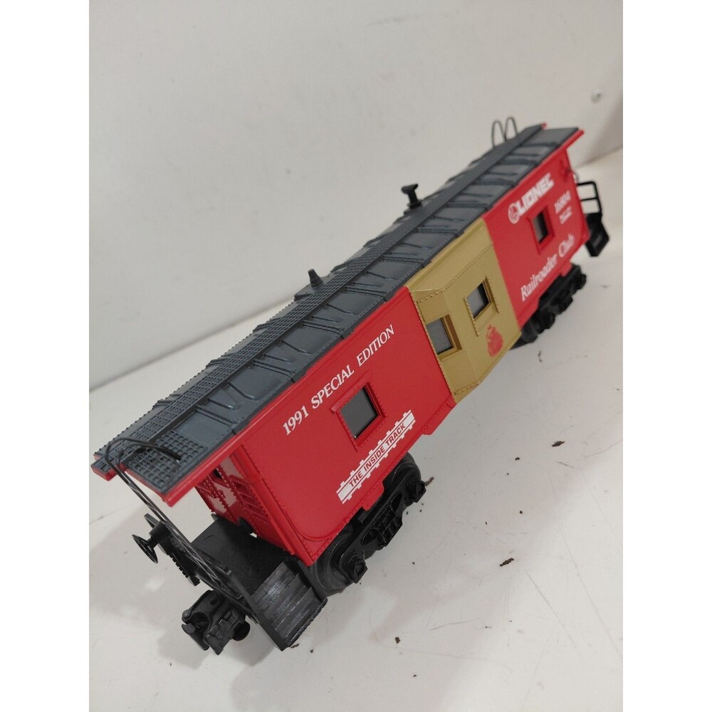 Lionel 6-16804 Trains O Gauge Model Railroad Club Lighted Bay Window Caboose